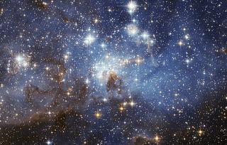 夜空中的星星藏玄机 可计算恒星引力 