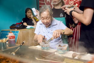 阿婆牛杂走出芳村,老广美食新地标等你打卡