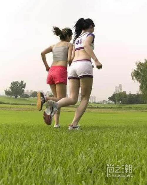慢跑多久能减肥(慢跑多久才可以有减肥的效果)