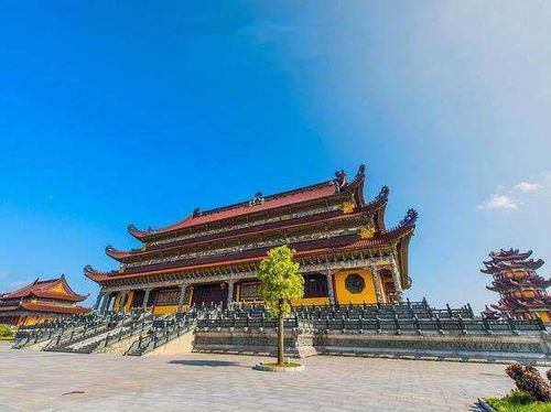亚洲最大的寺庙,就在河南,门票仅20元,观光车还免费