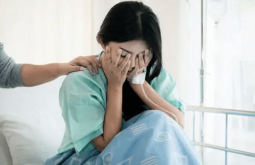 女子上厕所有这4个异常,查出宫颈已 破烂 ,医生 太不操心了