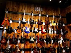 guitar center in fayetteville ar,Guitar Center in Fayetteville, AR: A Comprehensive Guide