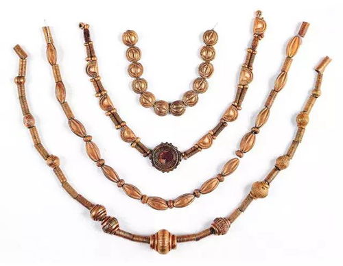 处女翻译 81 珠子的历史 十万年来的演化 新石器时代的西亚珠子 12 