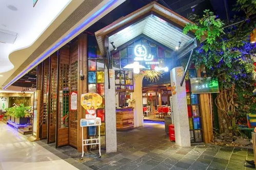 市区也能逛免税 海口免税店盛大开业 日月广场吃喝指南解锁嗨购狂欢