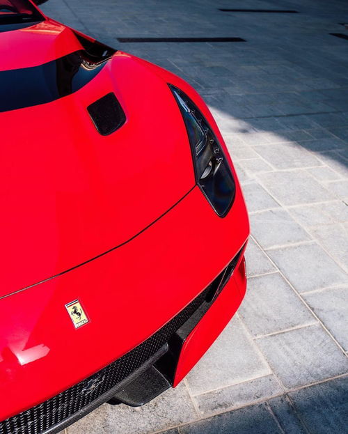 法拉利F12的红大红配色,真的既漂亮又时尚 战剑论坛 汽车之家论坛 