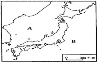 1.我国位于亚欧板块、太平洋板块交界处，板块运动比较 ，是一个 多发的国家。 2.板块是不断 着的。