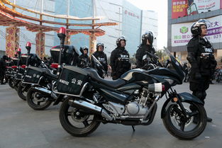 上海首支摩托特战队上街巡逻 装备曝光 组图
