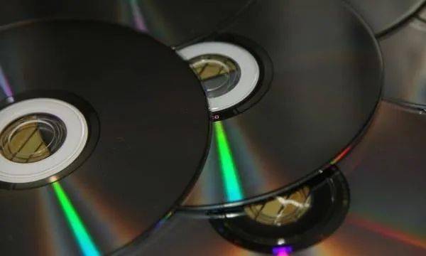 cd光盘是什么样子(cd光盘sample)