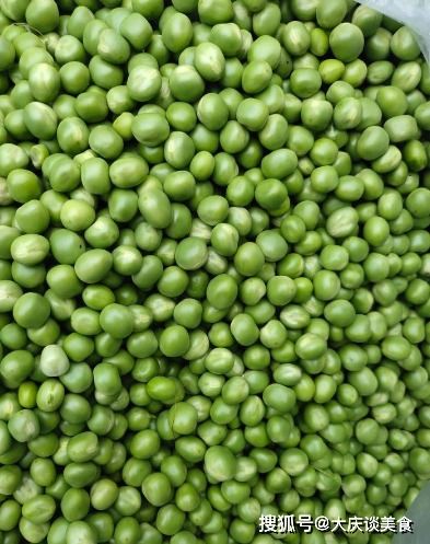 保存豌豆,直接放冰箱是错的 再加这一步,放再久都依旧新鲜嫩绿