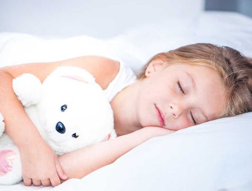 睡前一杯奶能帮孩子长高吗 什么时间喝奶长高效果更好
