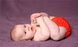 尿布尺寸 标准婴儿尿布尺寸表、尺寸多大合适