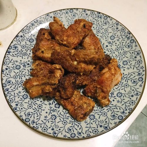 油炸排骨怎么做才红(油炸排骨酥酥脆脆的做法)