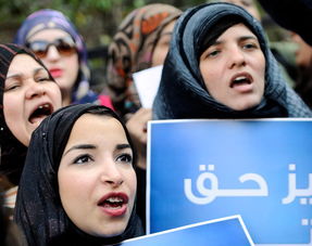 埃及民众抗议军方对女囚犯进行处女检测 