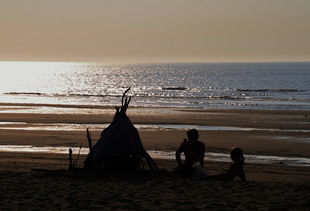 海滩,海,假期,人类,孩子,abendstimmung,夕照,照明,气氛,恢复,休息,牧歌,逆光,阳光,侧影,沙滩,北海,波,游泳,帐篷,维瓜,播放,关注 