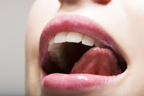 口腔溃疡会引起舌头增生吗