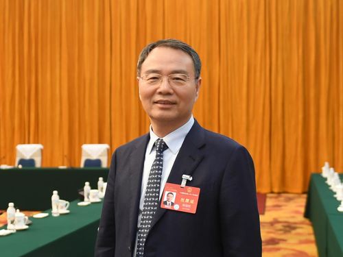  滁州市富邦集团董事长简历图片,滁州市富邦集团董事长简介 天富登录