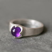 细小的美好 洛杉矶设计师Michelle 蛋形紫水晶纯银戒指 官方预订 