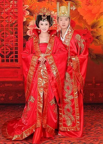 为何西式婚礼给人一种精致的影响,但汉式婚礼给人一种廉价的感觉 