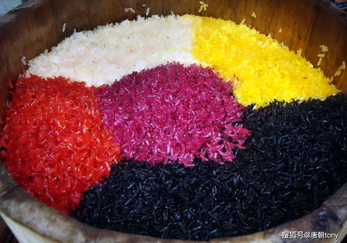 美食探秘 广西壮乡的五色糯米饭是怎么做出来的 看完便知
