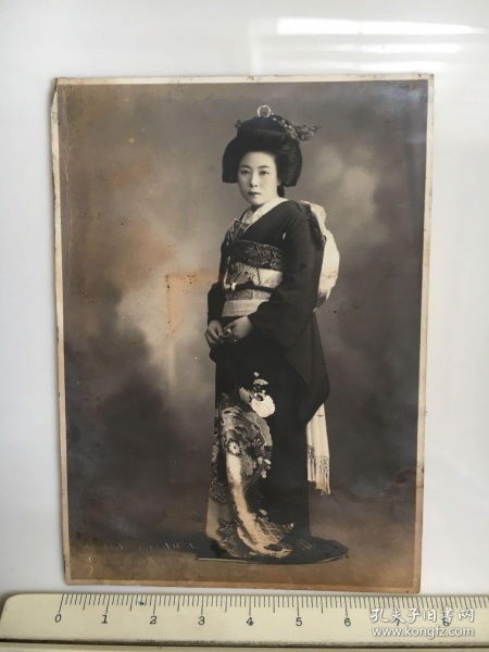 民国时期老照片 日本和服美女 