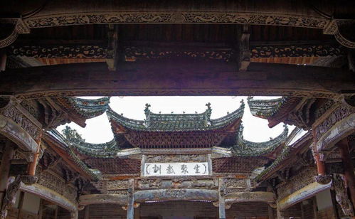 俞氏宗祠丨古徽州祠堂建筑的特色,以木雕闻名
