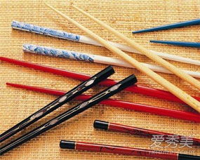 这样拿筷子影响家庭运势 快来看看你是否拿对筷子了