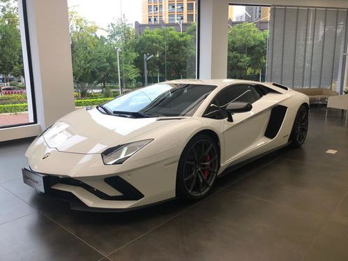 兰博基尼大牛Aventador报价超乎你的想象