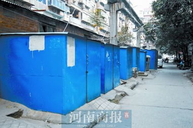 郑州国棉四厂家属区居民 圈地 盖上百座铁皮房 