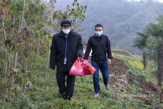 筒车湾敬老院 圆老人回家祭祖梦 