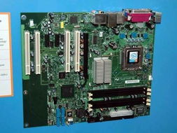 CeBIT 2005 Intel 945G主板大集合 