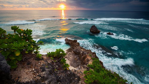 巴厘岛旅游需要多长时间 两个人去巴厘岛费用大约是多少