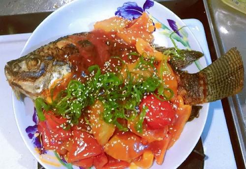新乡家常鱼做法：美味与健康的完美结合