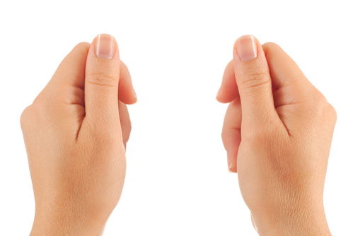 指甲上的月牙代表什么 指甲的月牙能够看出健康程度