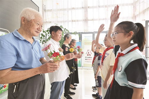 老师退休送礼物,送退休老师最好的礼物有哪些啊？