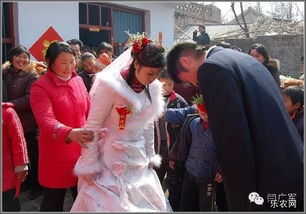 乡村婚礼全程场面吓坏城里人 全程展现最传统的婚礼习俗 天天探索网