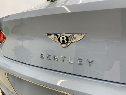 宾利欧陆英文字母,Introduction to Bentley Continental GT: A Symphony of Luxury and Performance