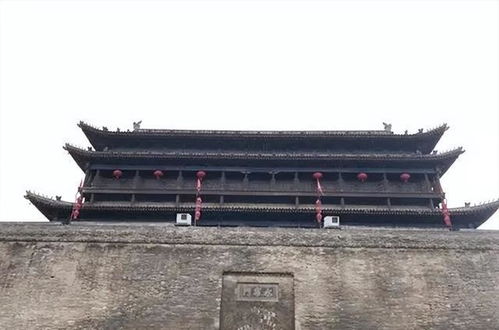 中国这段土墙,600多年无人敢拆,这是怎么回事