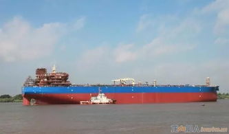 中海工业 江苏 2艘11.4万吨油船出坞 