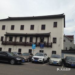 中山古镇时代酒店停车场免费3小时吗(中山智能停车场方案)