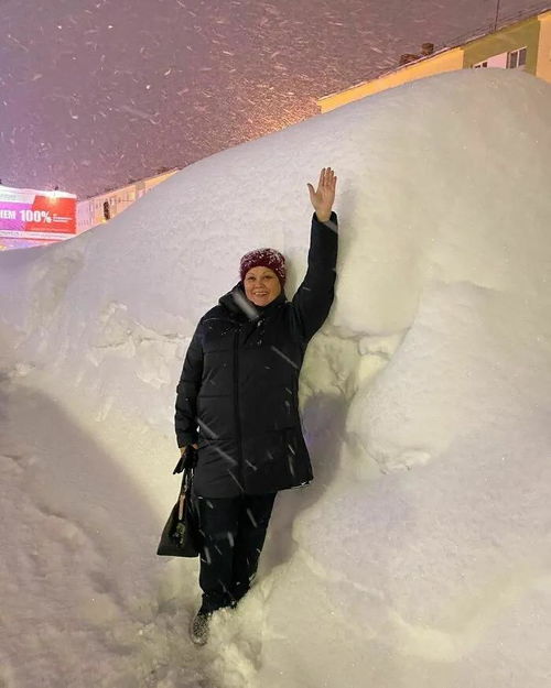 俄罗斯最冷小镇5天落了两个月的雪量,简直是怕冷星人的地狱...