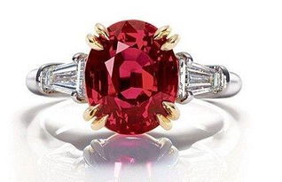 红宝石的花语,红宝石花语：爱情的热烈与忠贞的象征