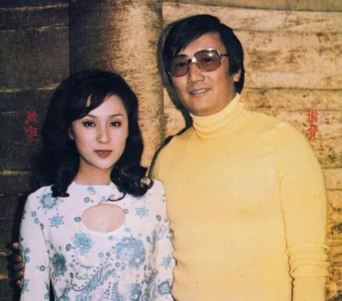 78岁音乐教父,曾是琼瑶的御用作曲人,捧红邓丽君,后与谢贤前妻结婚