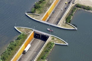世界上最尴尬的桥,：意想不到的奇特建筑