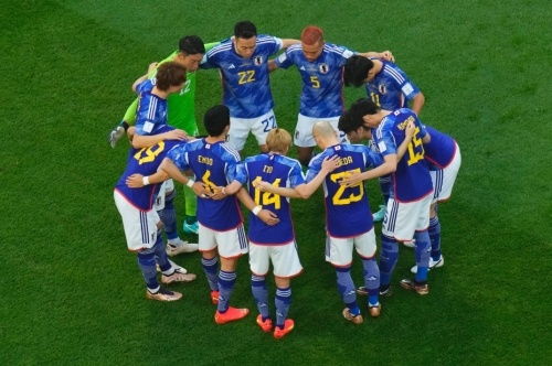 世界杯日本逆转德国原因揭晓,世界杯日本逆转德国原因揭秘：实力、策略与信念的完美结合！