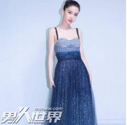 angelababy星空裙惊艳四座 老公黄晓明目光不离angelababy