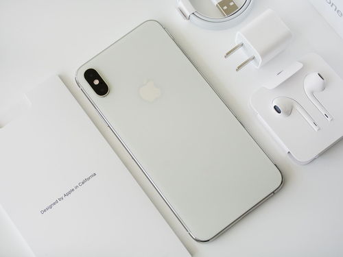 iPhoneXSMax一夜跌至新低价,看完价格后,网友 还是要再见了