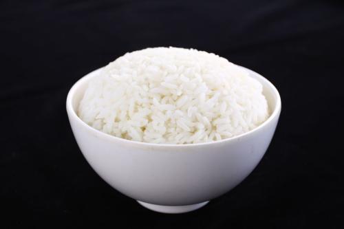 一碗白米饭,一碗白粥,一碗面条和一碗米粉的热量分别是多少?