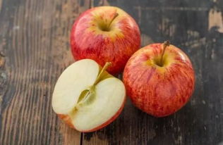 苹果放久了为什么会变色 