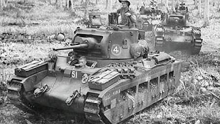二战英国最尴尬的事情,坦克故乡却找不到合适的底盘安装反坦克炮