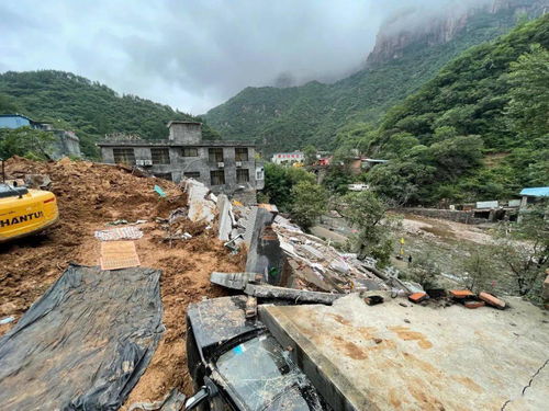 河南辉县山体滑坡,曾火遍旅游界的郭亮村，为何如今却异常冷清？(图1)